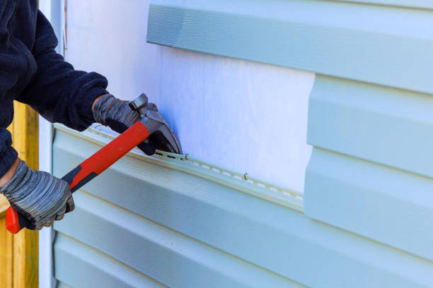 Trusted Emergency Siding Repair service in Sullivan, IL - Squared Siding